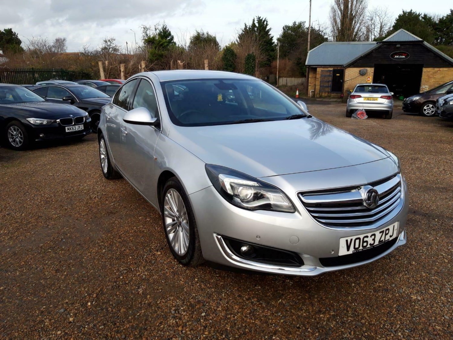 Vauxhall Insignia Listing Image