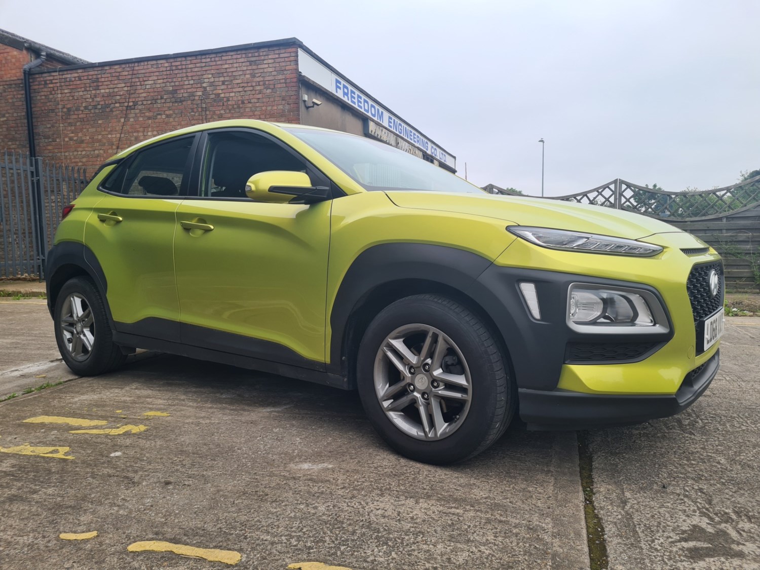 Hyundai KONA Listing Image