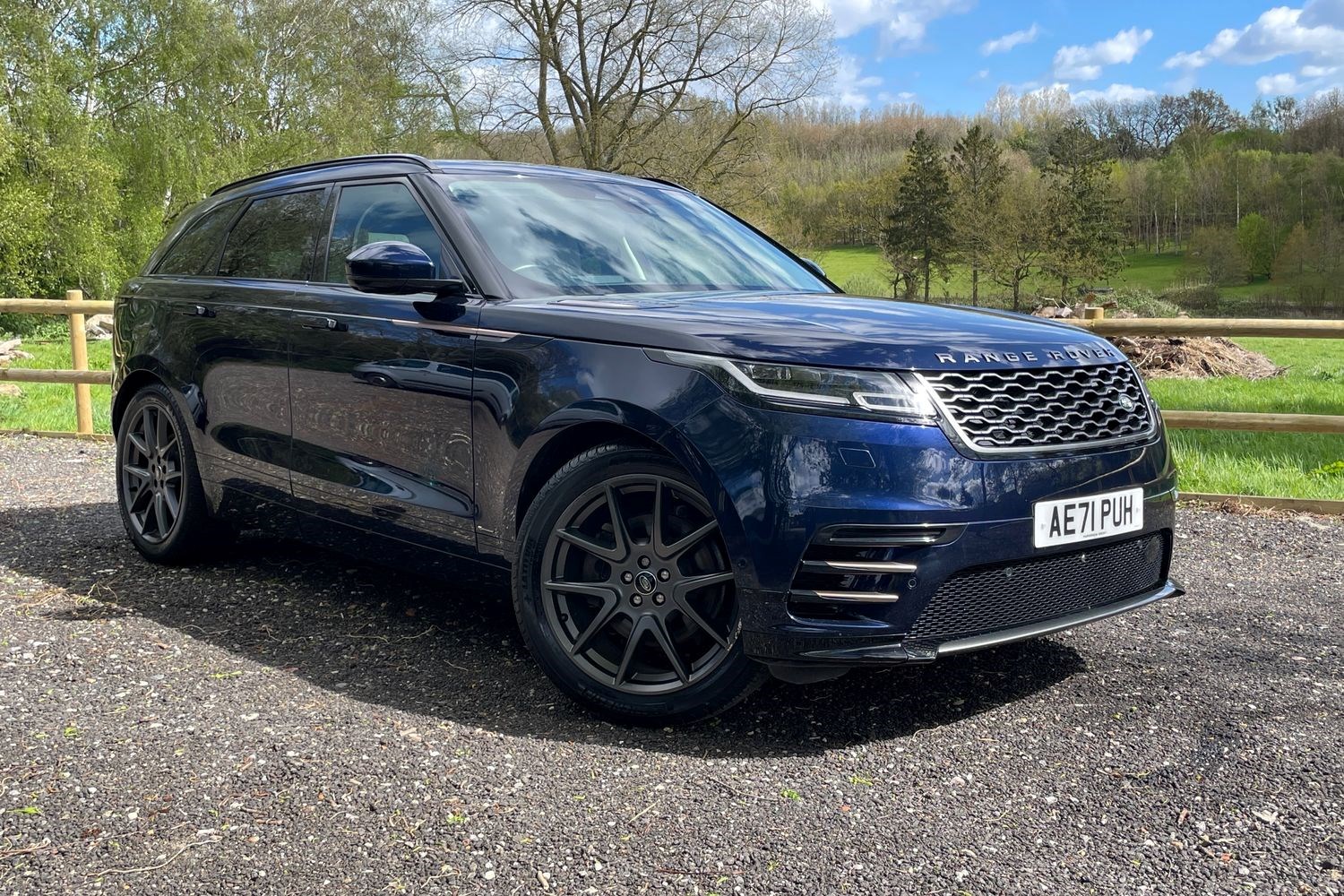 Land Rover Range Rover Velar Listing Image