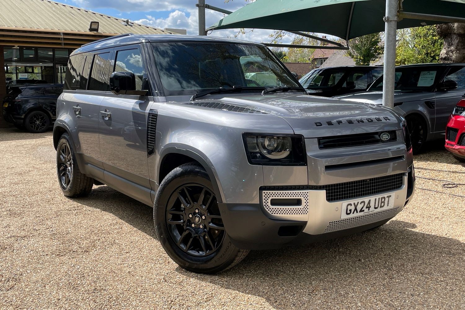 Land Rover Defender 110 Listing Image