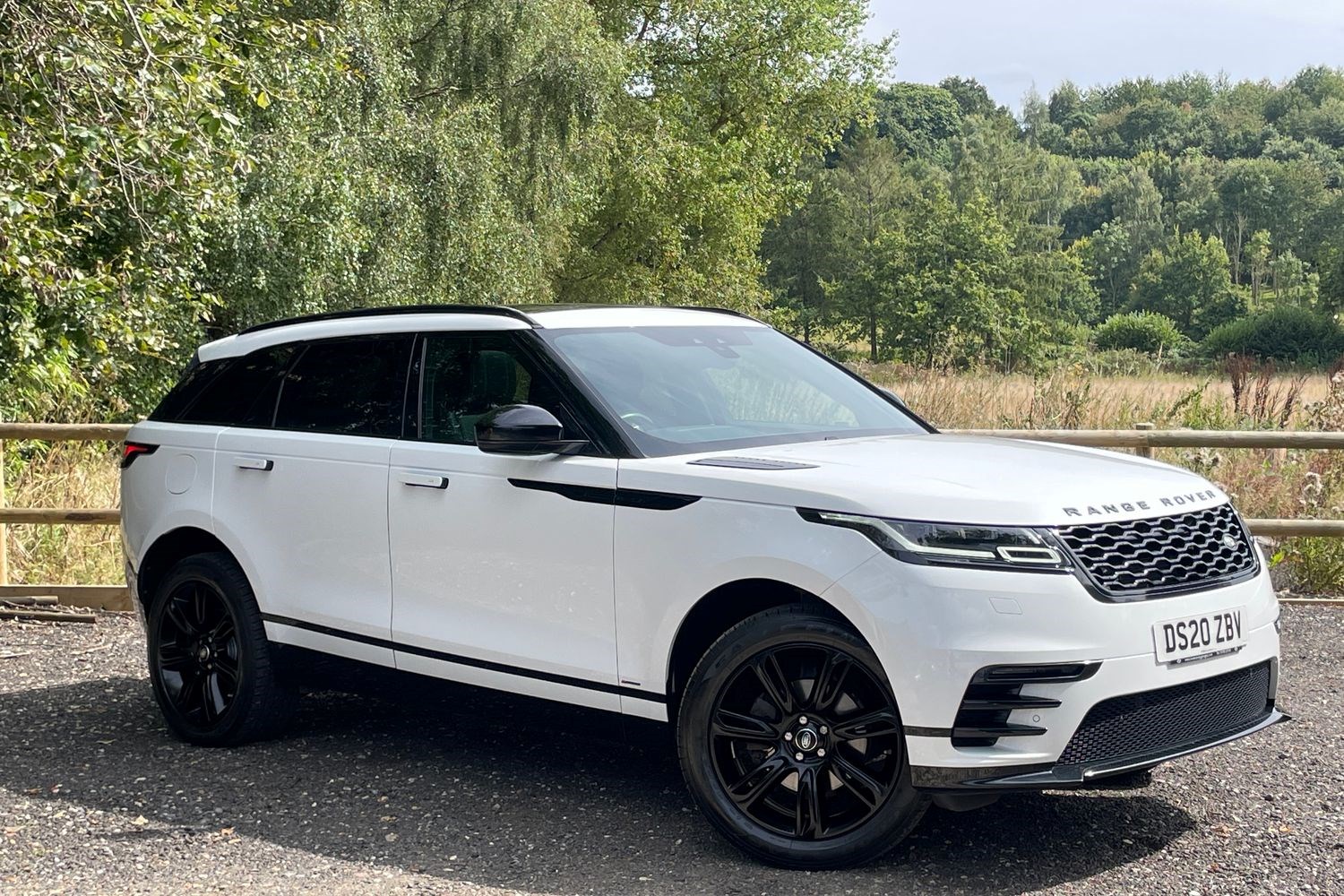 Land Rover Range Rover Velar Listing Image