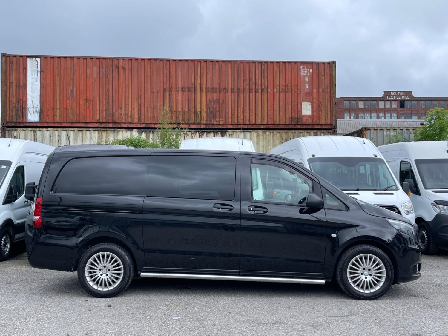 Mercedes-Benz Vito Listing Image