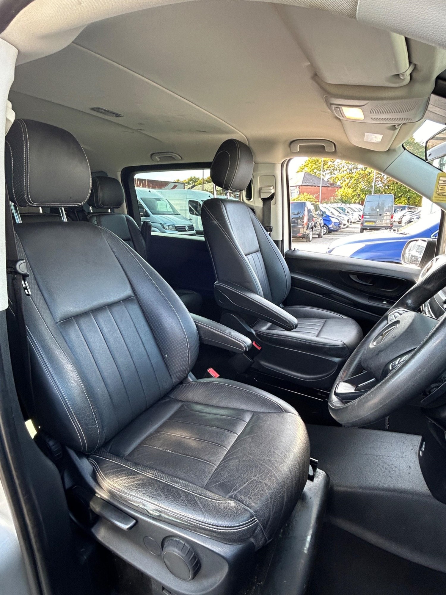 Mercedes-Benz Vito Listing Image