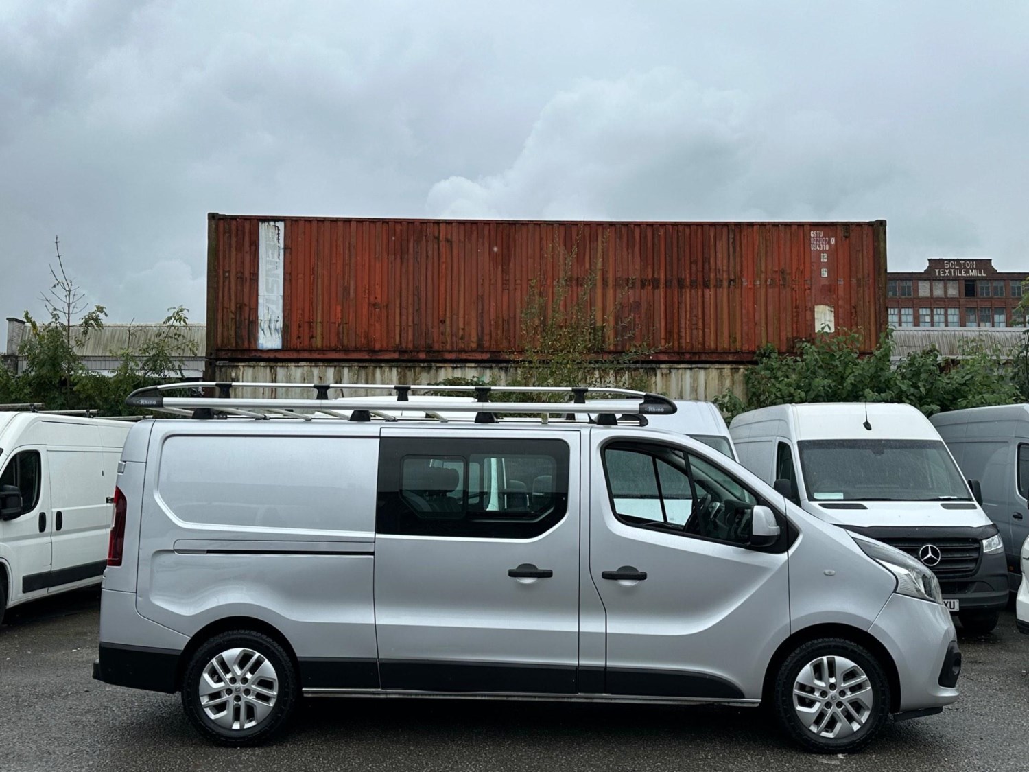 Renault Trafic Listing Image