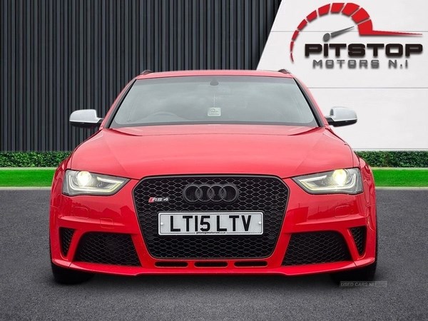 Audi RS4 Listing Image