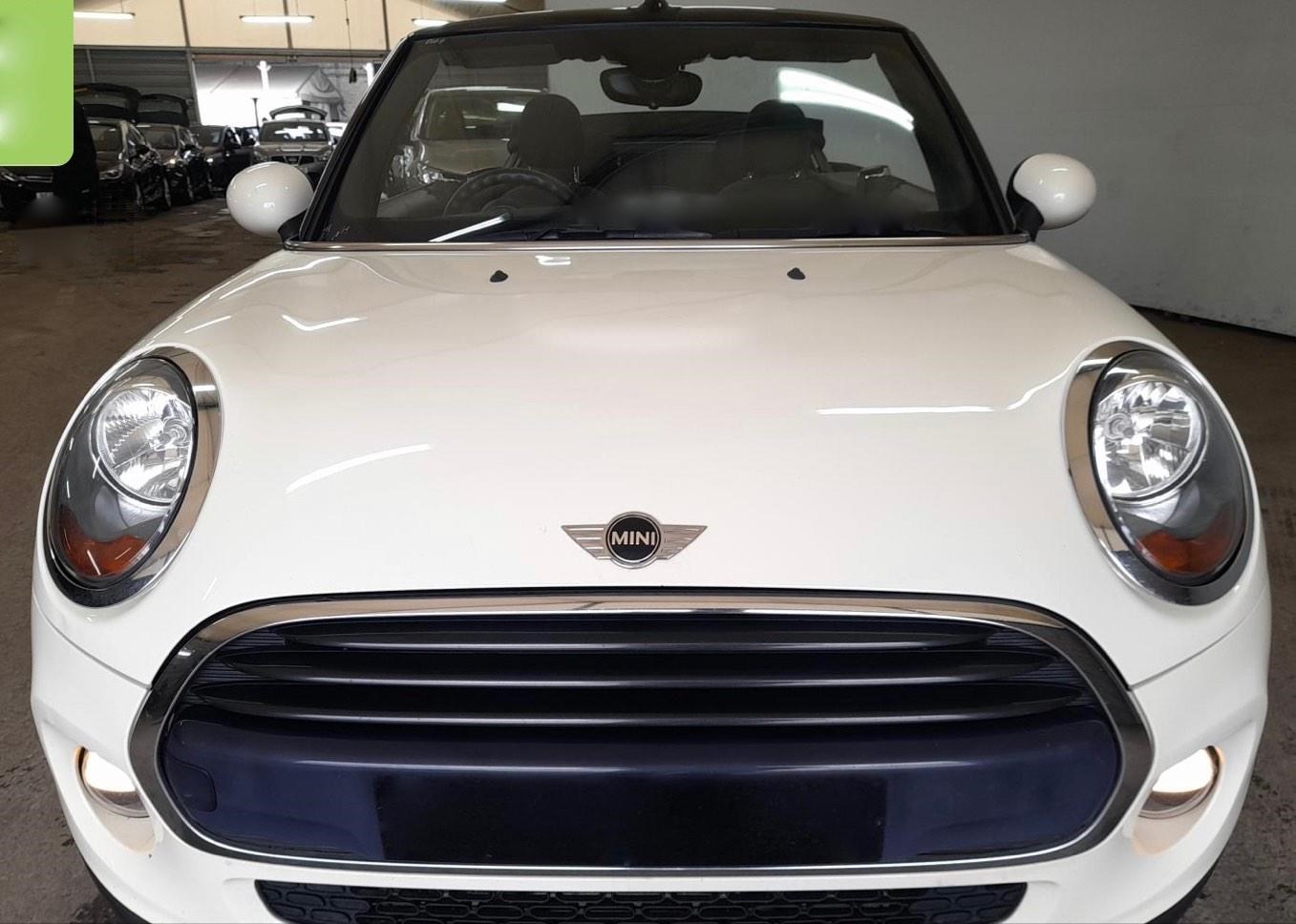 MINI Convertible Listing Image