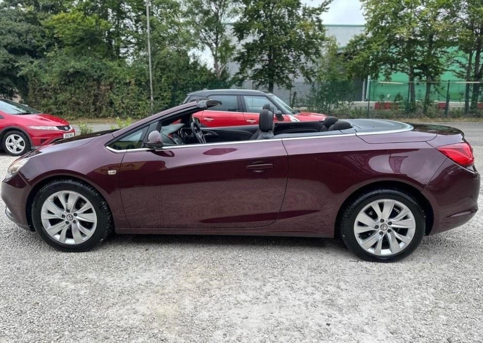 Vauxhall Cascada Listing Image