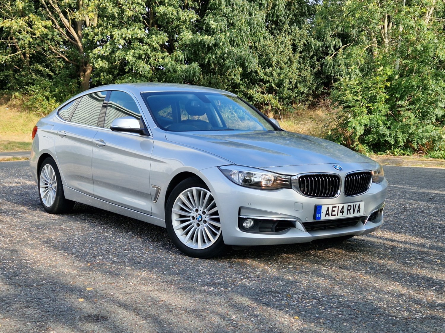 BMW 3 Series Listing Image