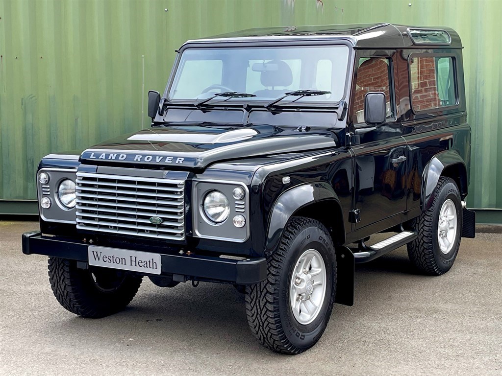 Land Rover Defender 90 Listing Image