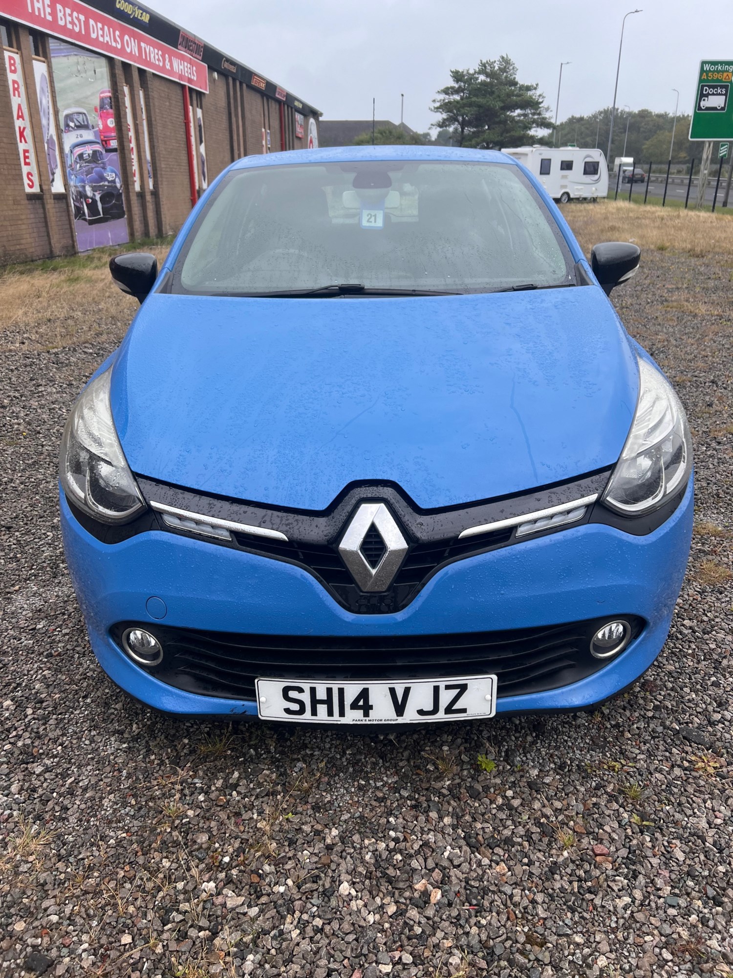 Renault Clio Listing Image