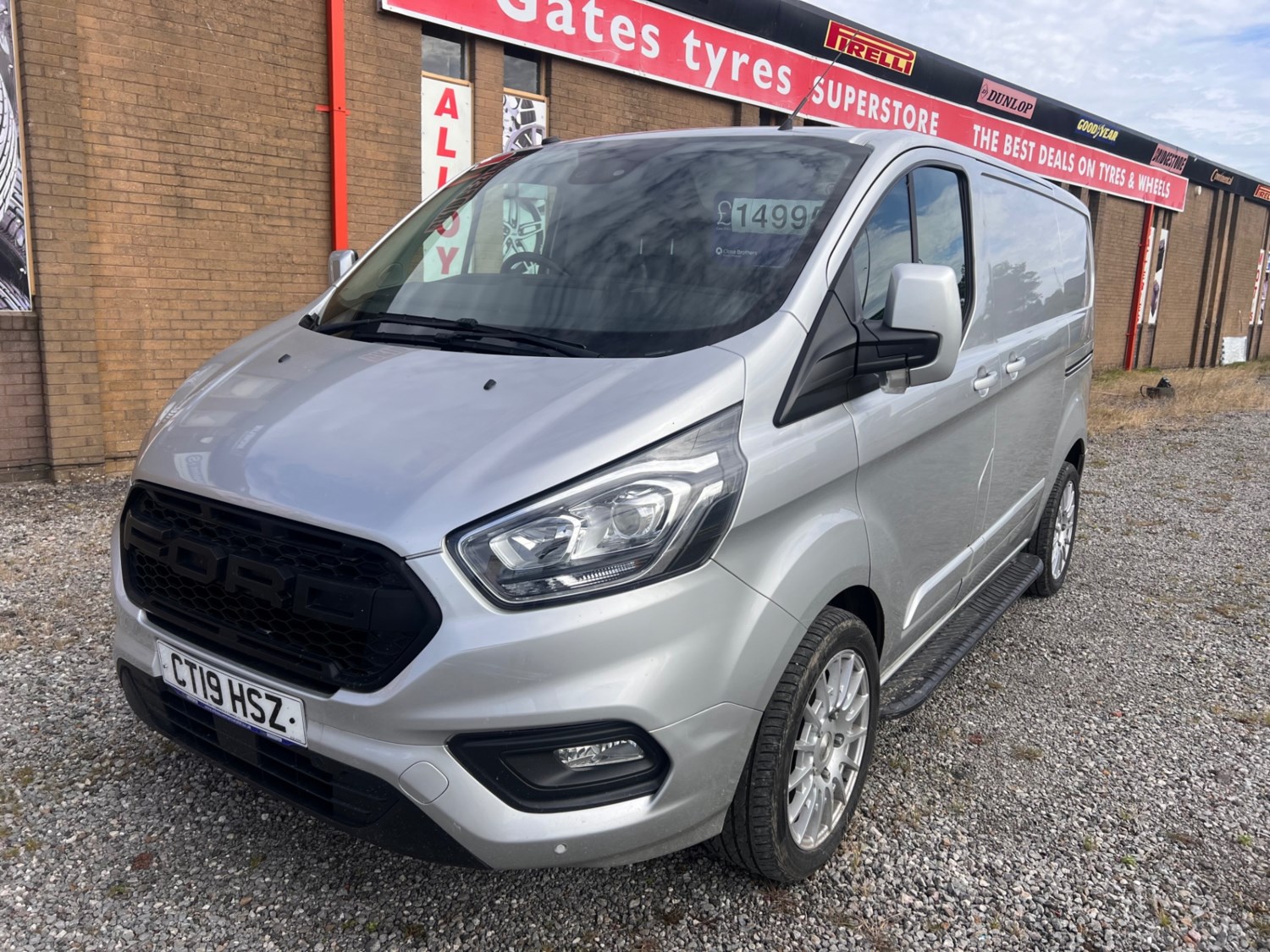 Ford Transit Custom Listing Image