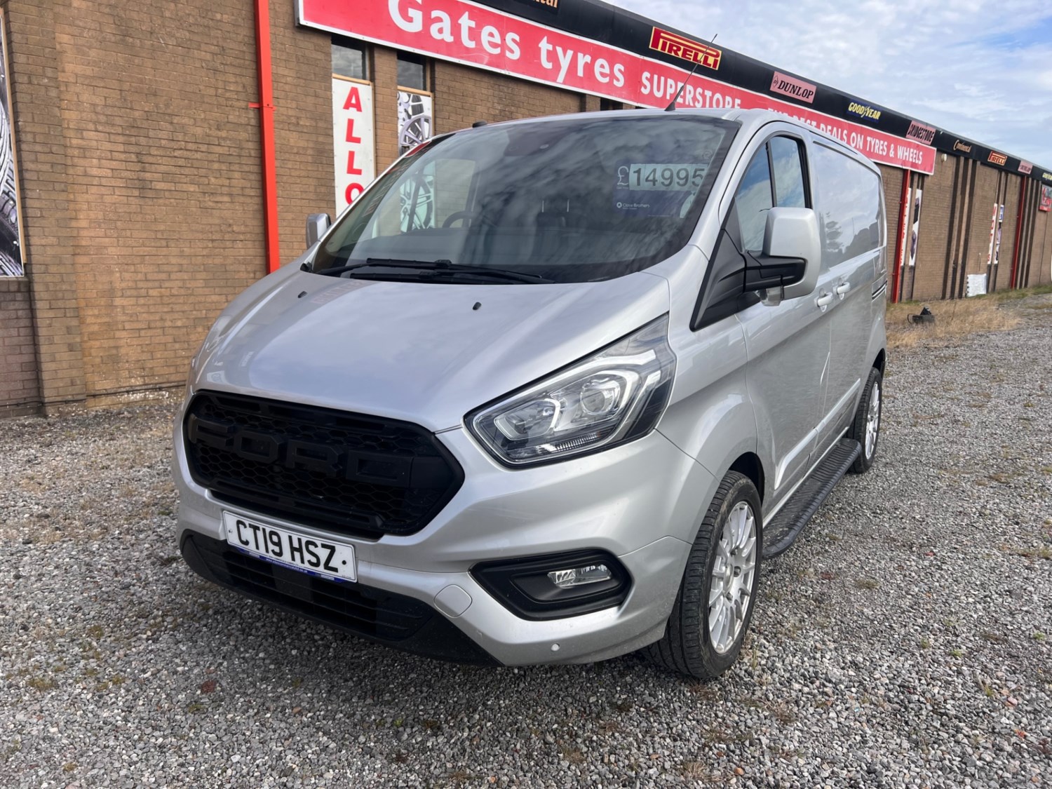 Ford Transit Custom Listing Image