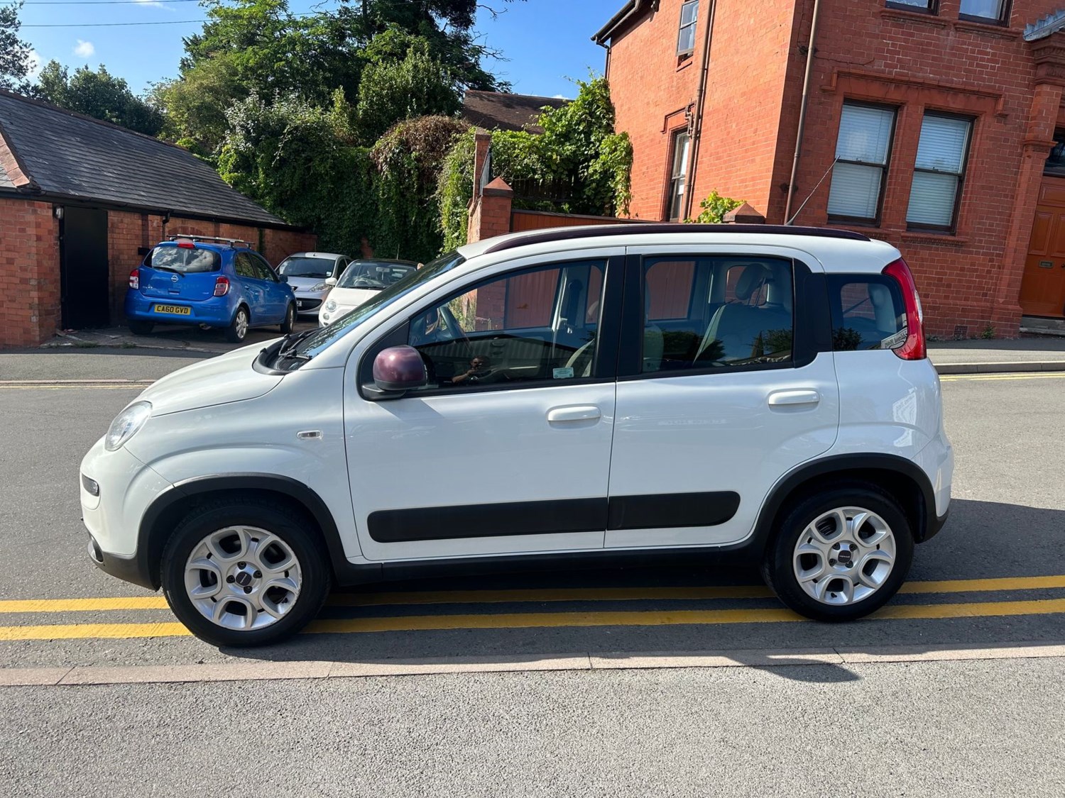 Fiat Panda Listing Image