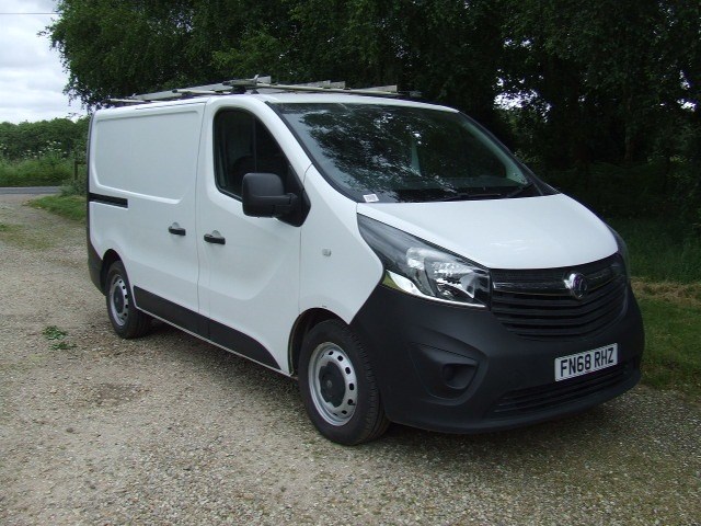 Vauxhall Vivaro Listing Image