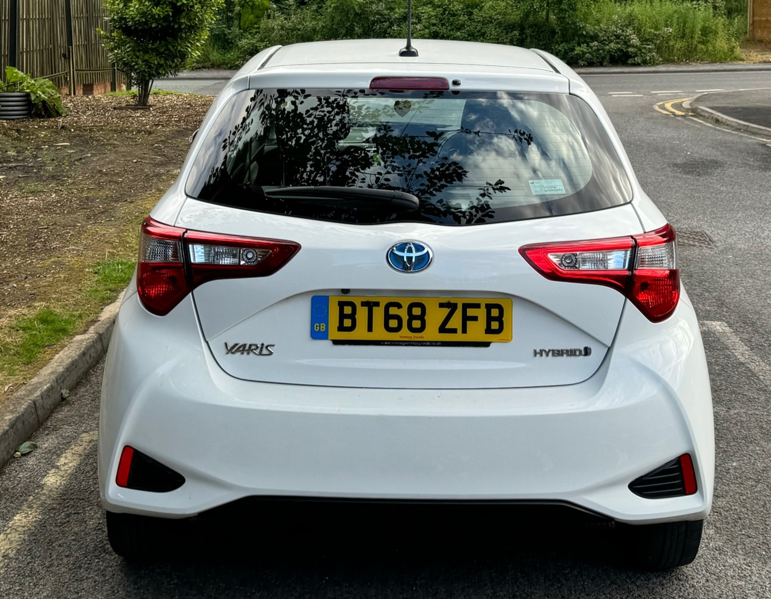 Toyota Yaris Listing Image