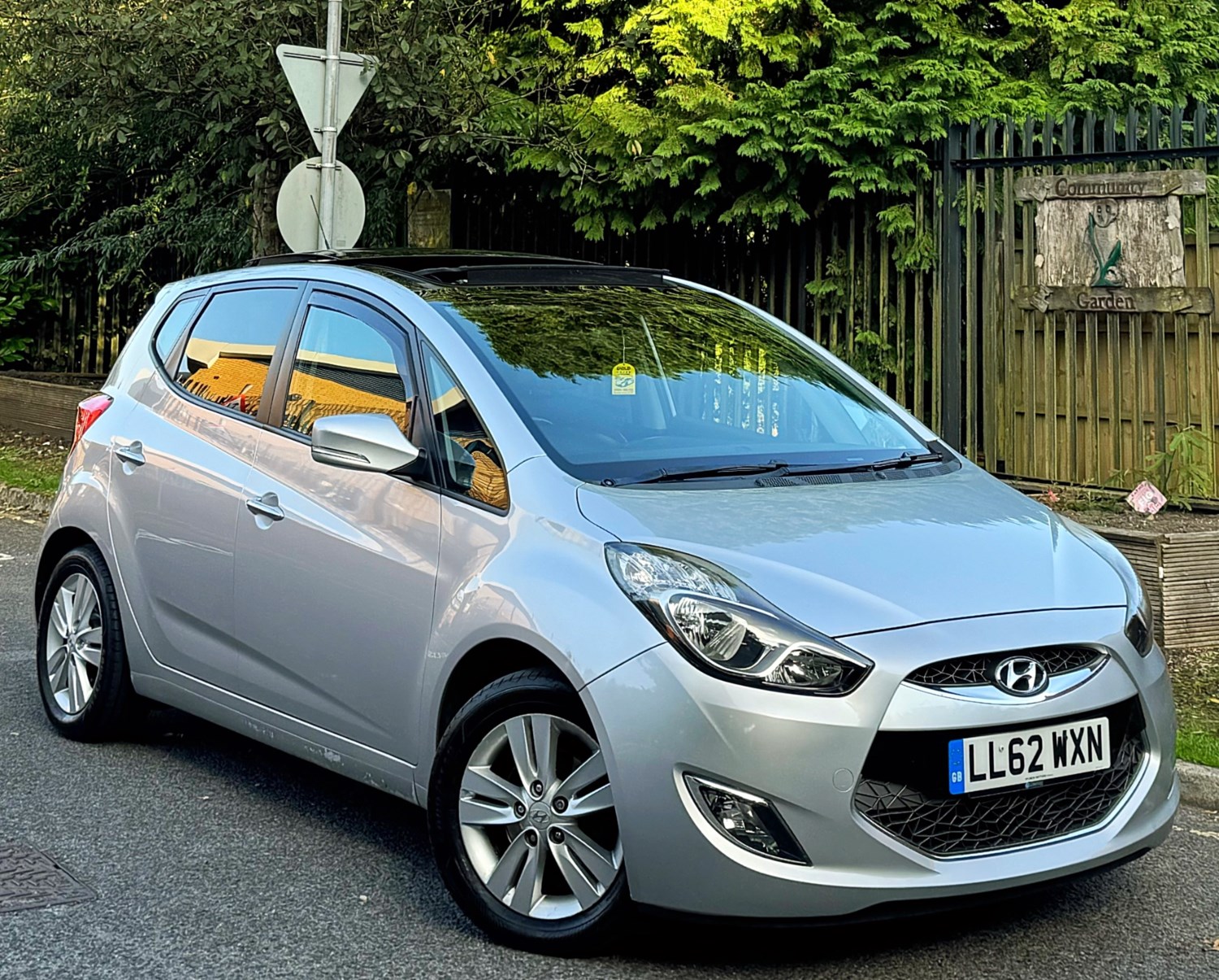 Hyundai ix20 Listing Image