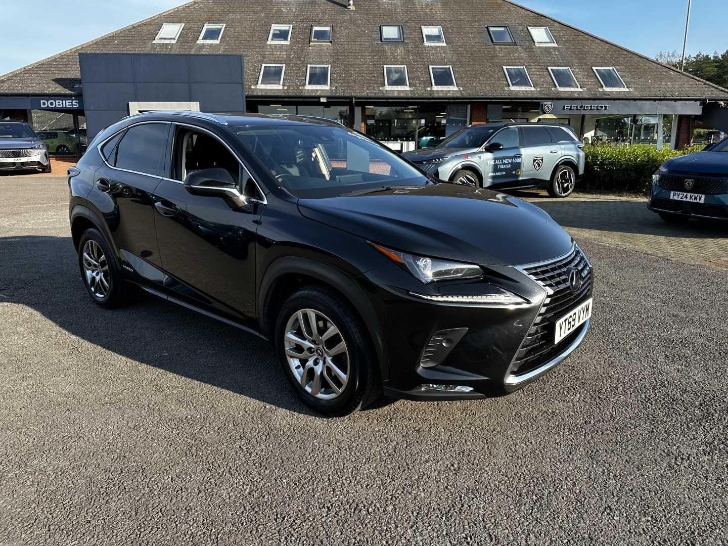 Lexus  Listing Image