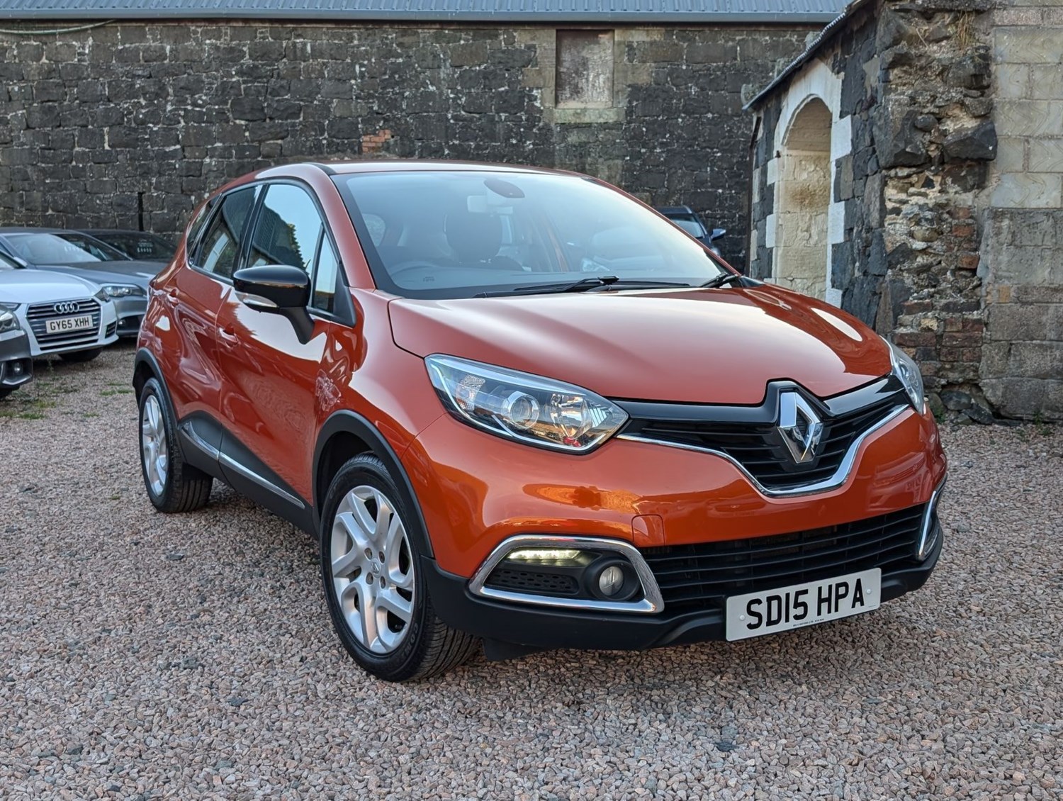 Renault Captur Listing Image