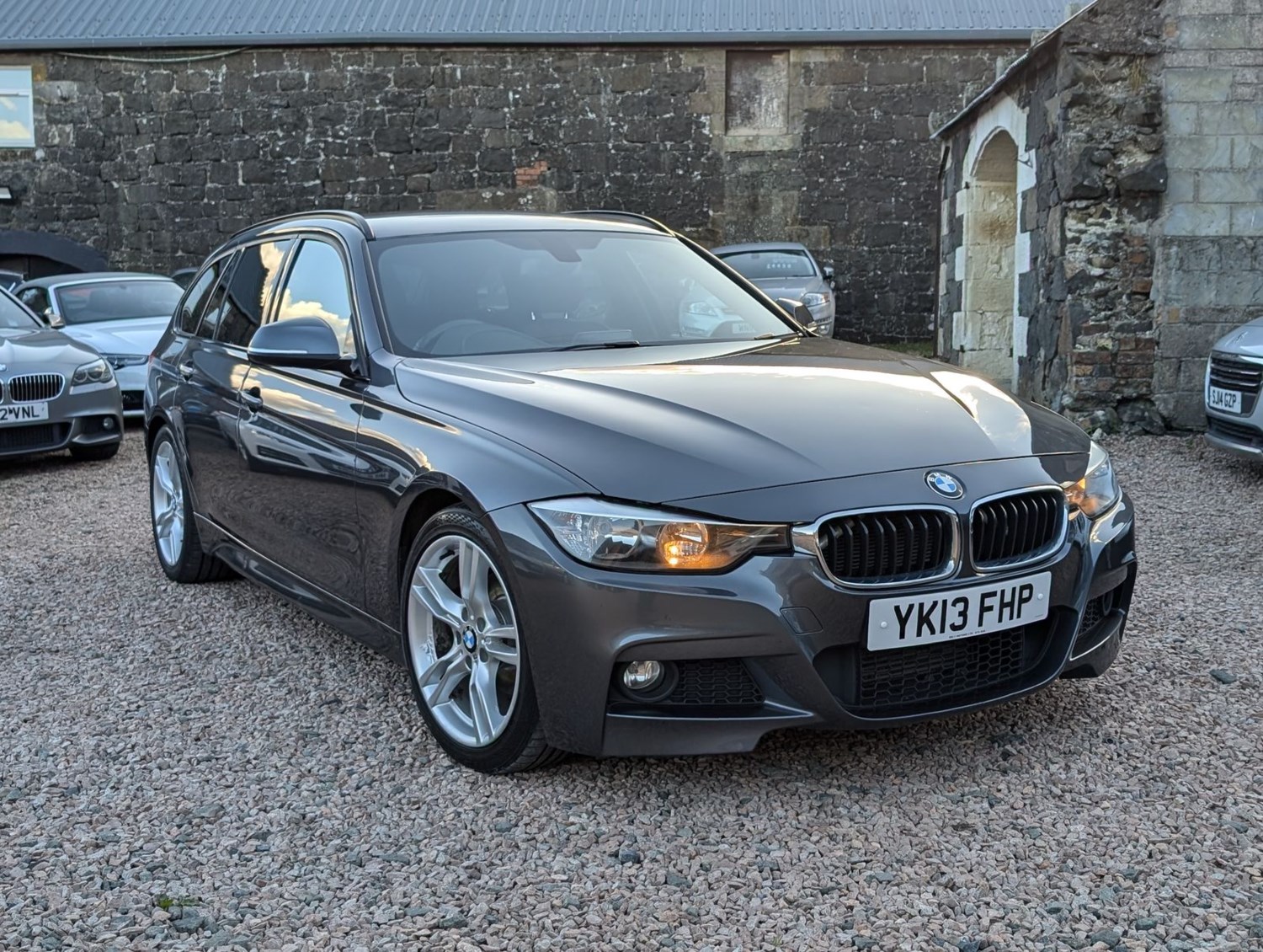 BMW 3 Series Listing Image