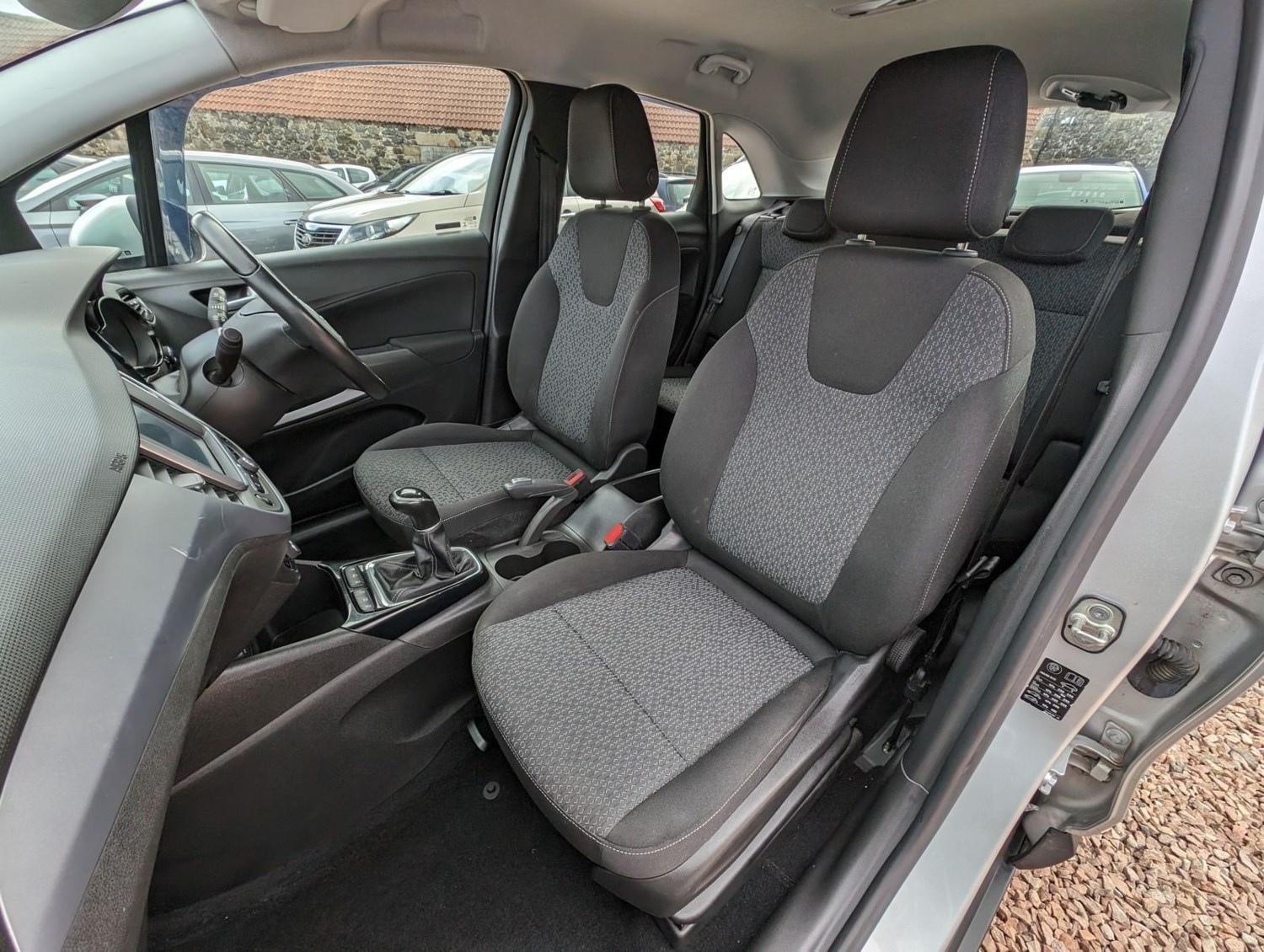 Vauxhall Crossland X Listing Image