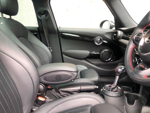 2015 (65) MINI HATCHBACK 2.0 Cooper S 5dr Auto For Sale In 7 Days a Week, From 9am to 7pm