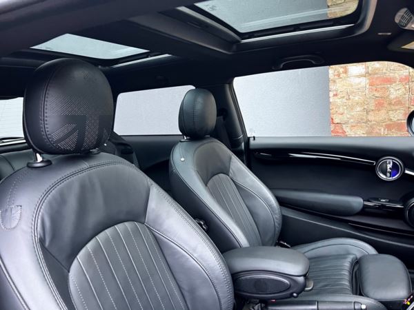 2019 (69) MINI HATCHBACK 2.0 Cooper S Exclusive II 3dr Auto For Sale In 7 Days a Week, From 9am to 7pm