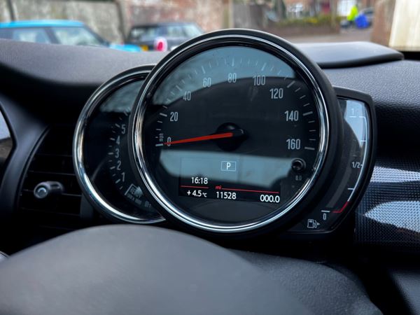 2019 (69) MINI HATCHBACK 2.0 Cooper S Exclusive II 3dr Auto For Sale In 7 Days a Week, From 9am to 7pm