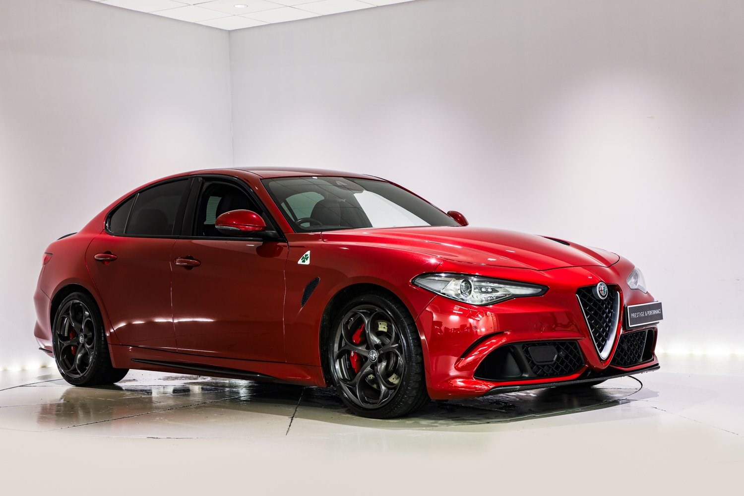 Alfa Romeo Giulia Listing Image