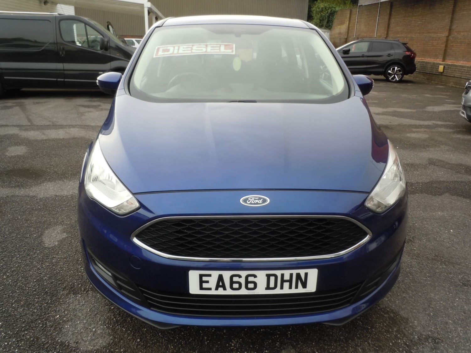 Ford C-Max Listing Image