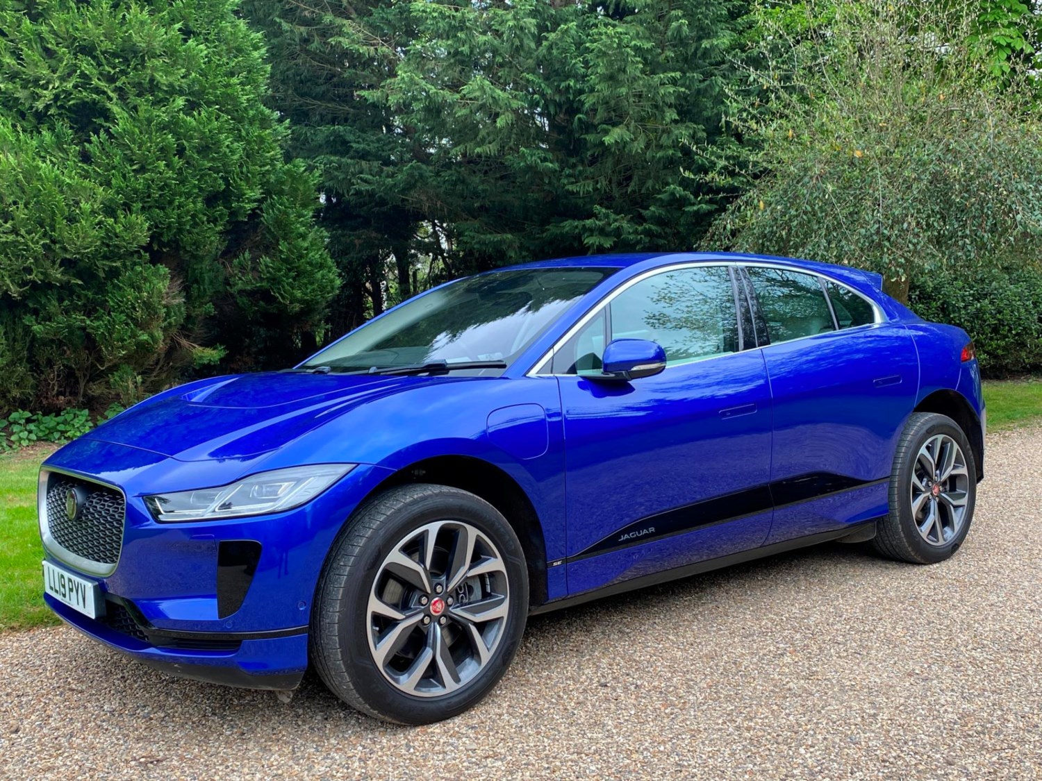 Jaguar I-PACE Listing Image