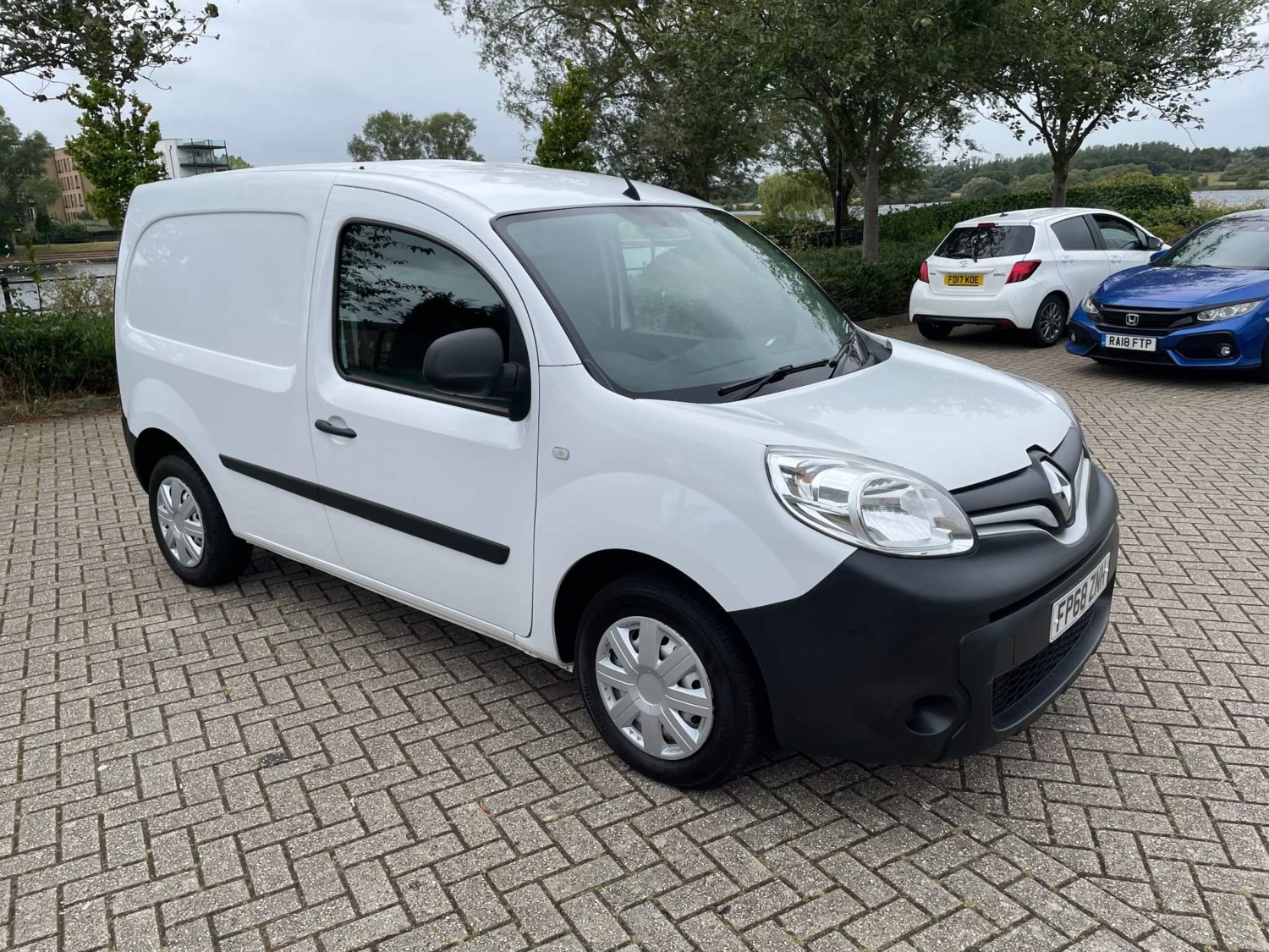 Renault Kangoo Listing Image