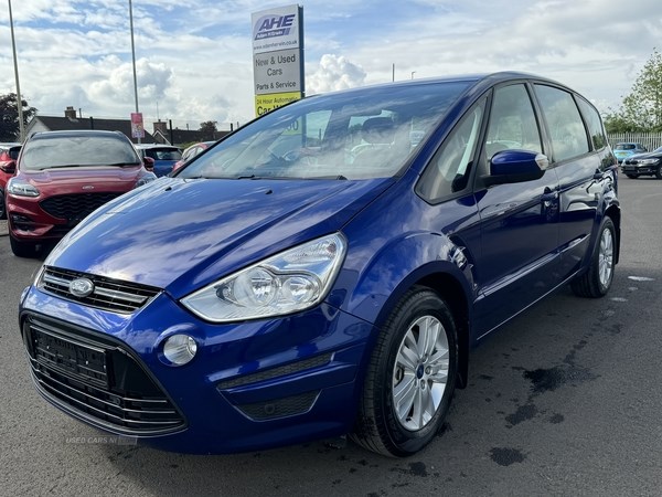 Ford S-Max Listing Image