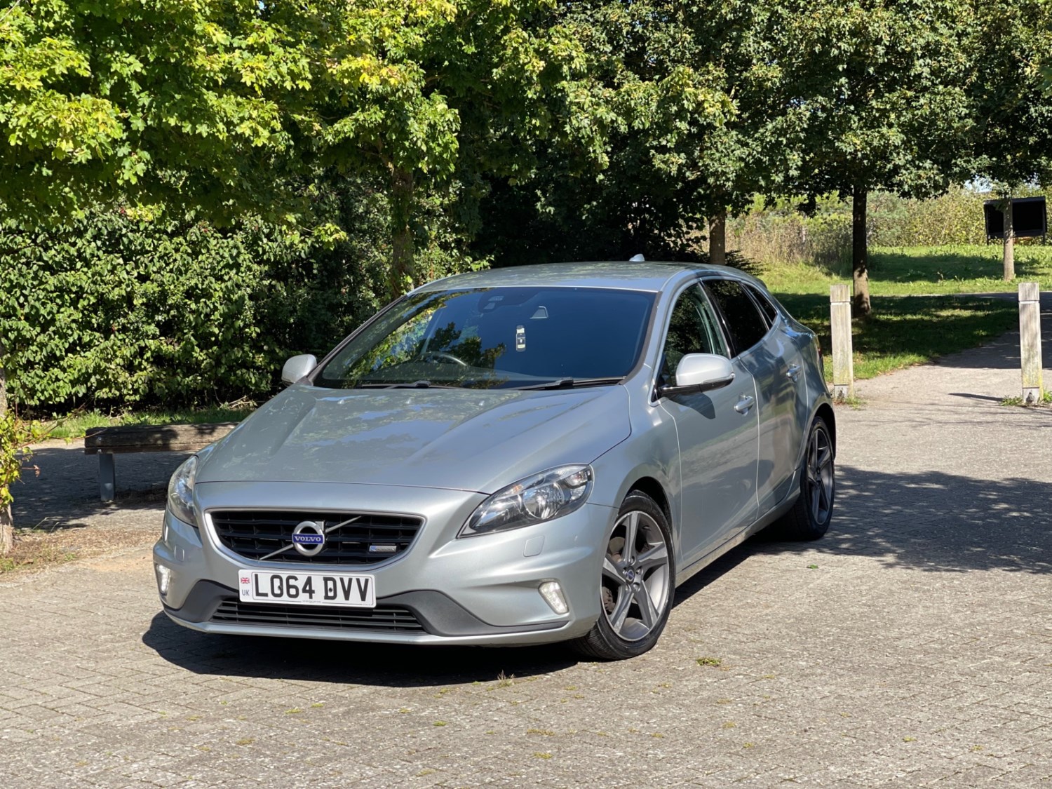 Volvo V40 Listing Image