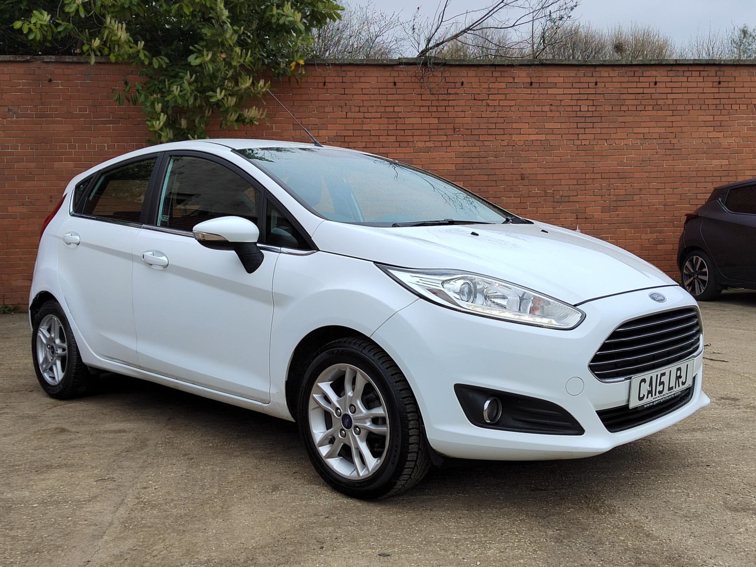 Ford Fiesta Listing Image