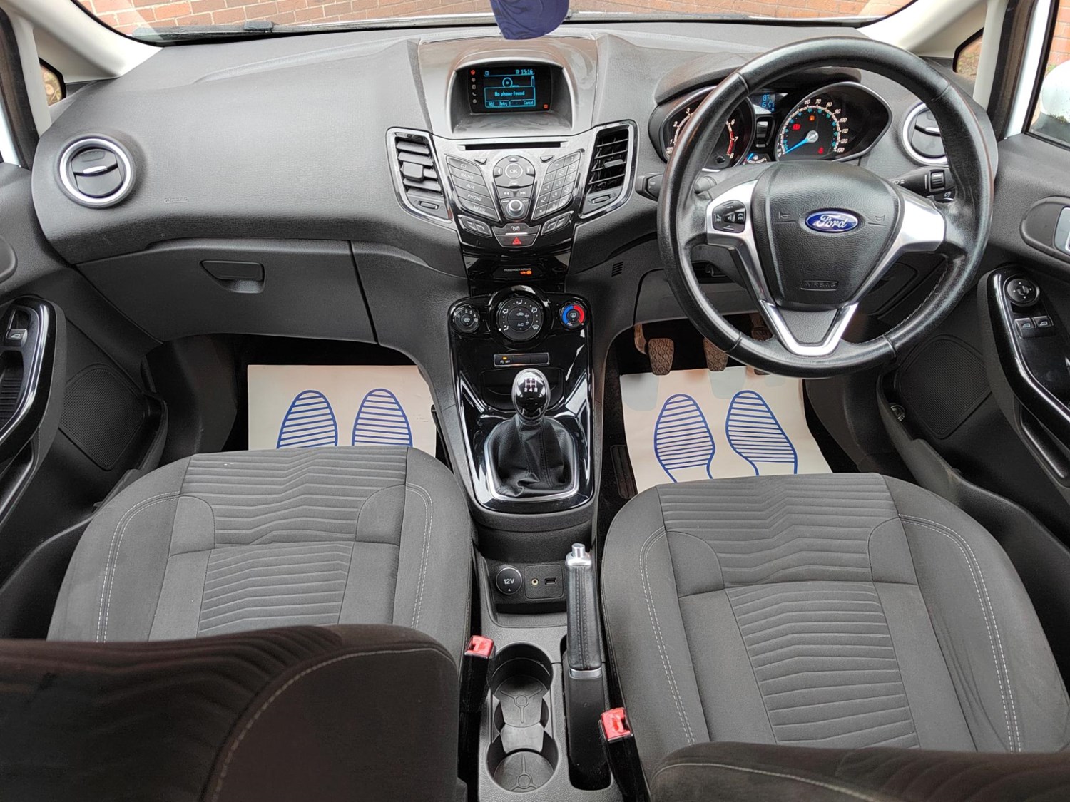 Ford Fiesta Listing Image