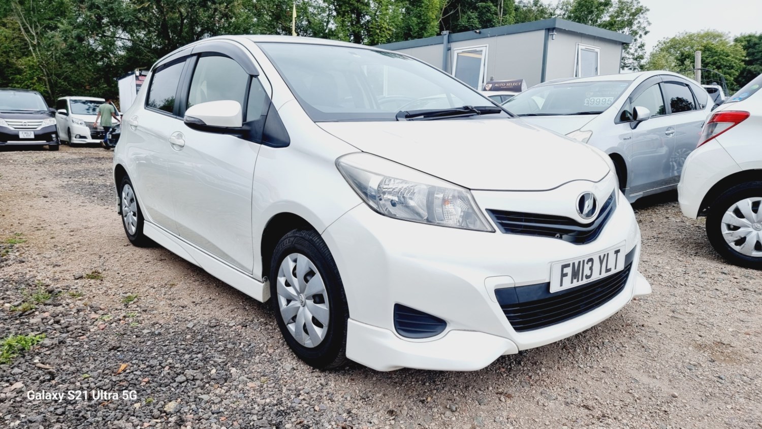 Toyota Yaris Listing Image