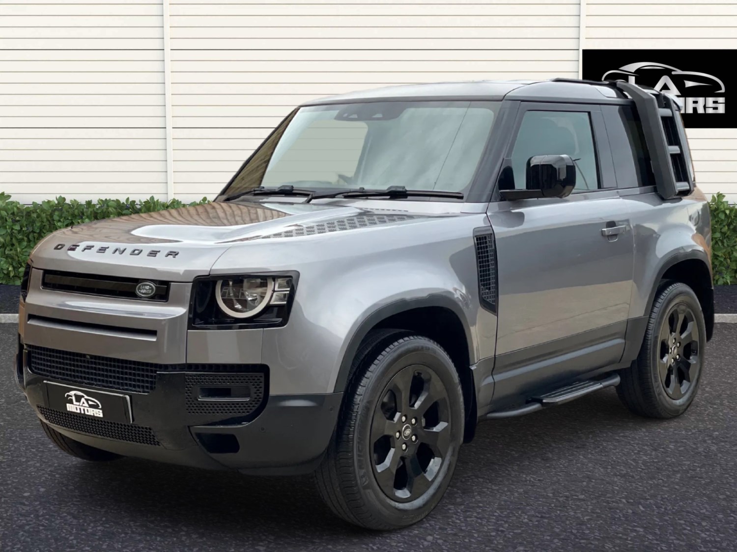 Land Rover  Listing Image