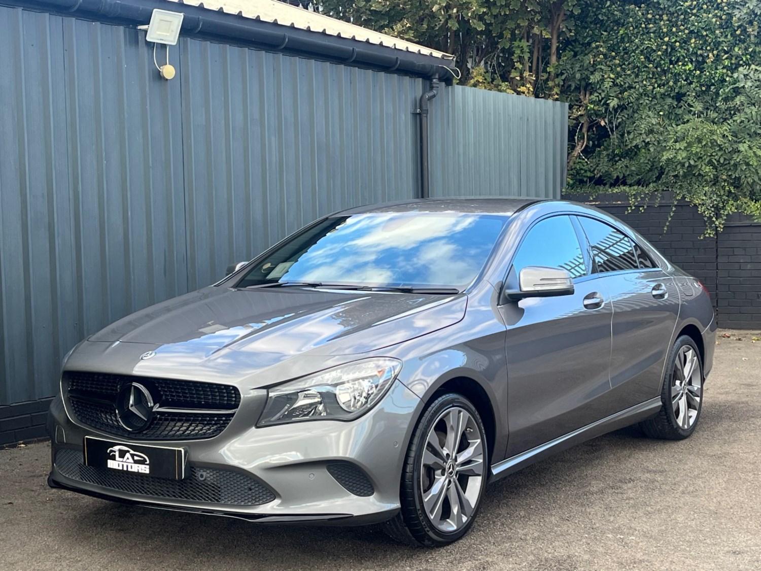 Mercedes-Benz CLA Listing Image