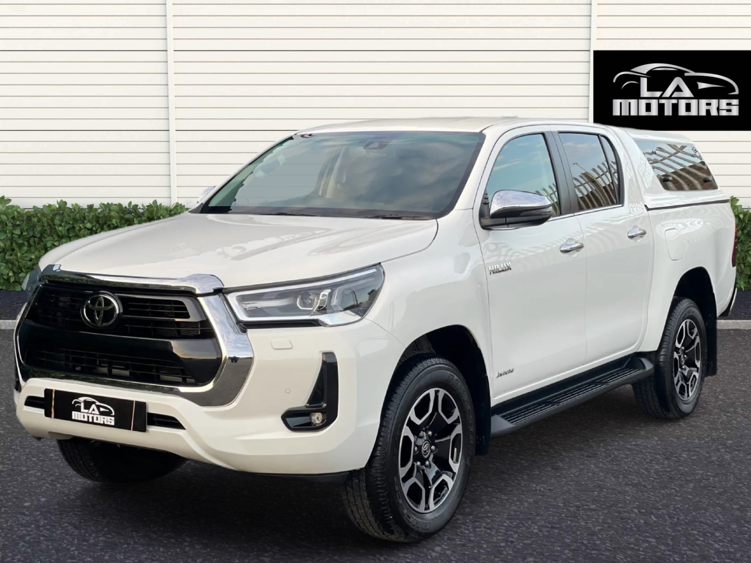 Toyota Hilux Listing Image