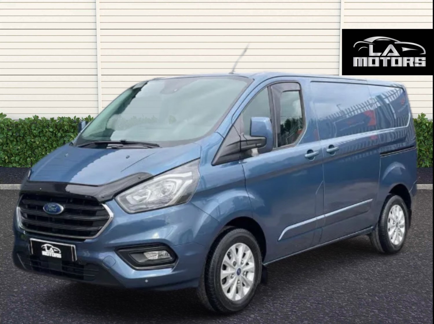 Ford Transit Custom Listing Image