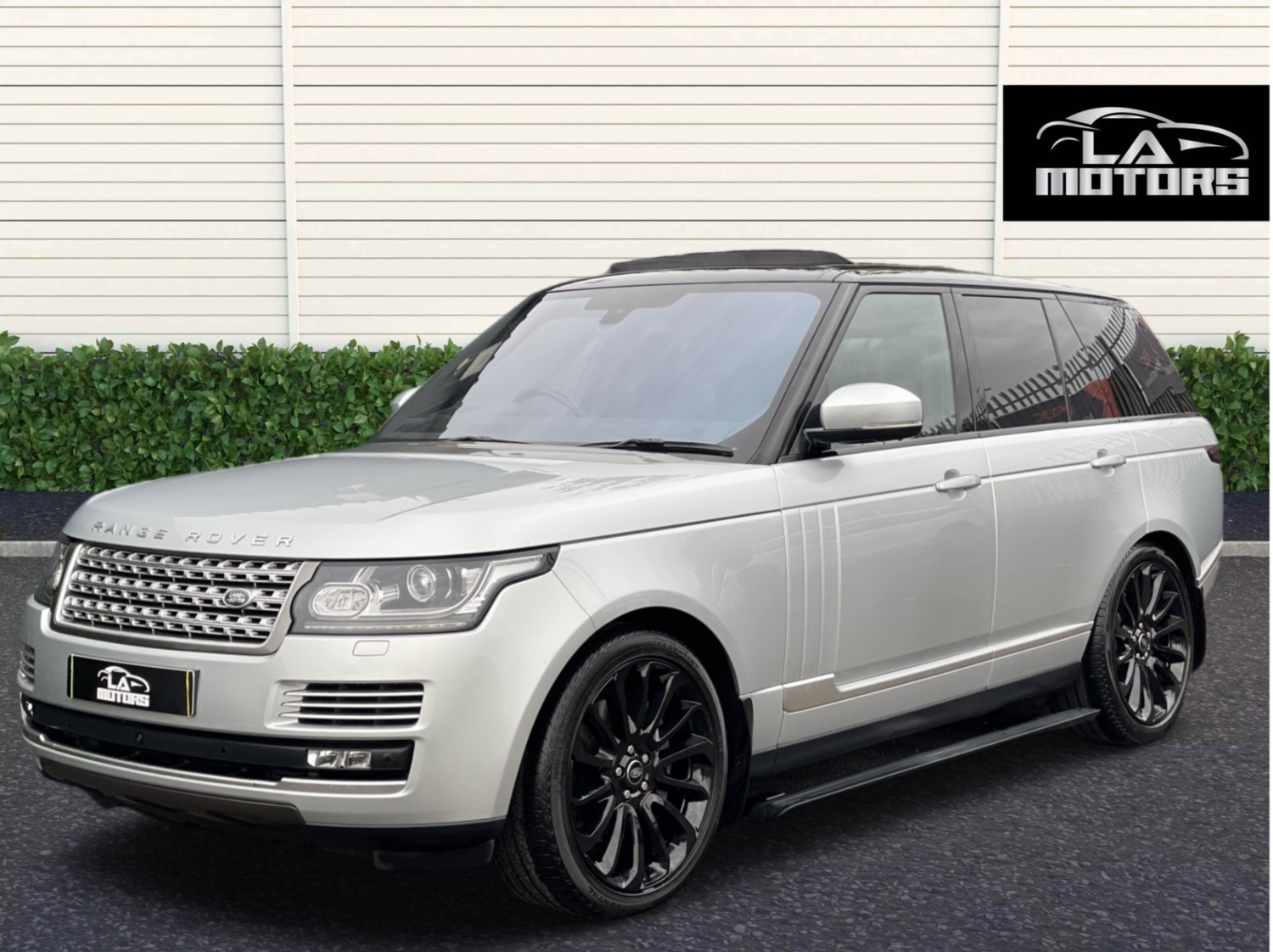 Land Rover Range Rover Listing Image