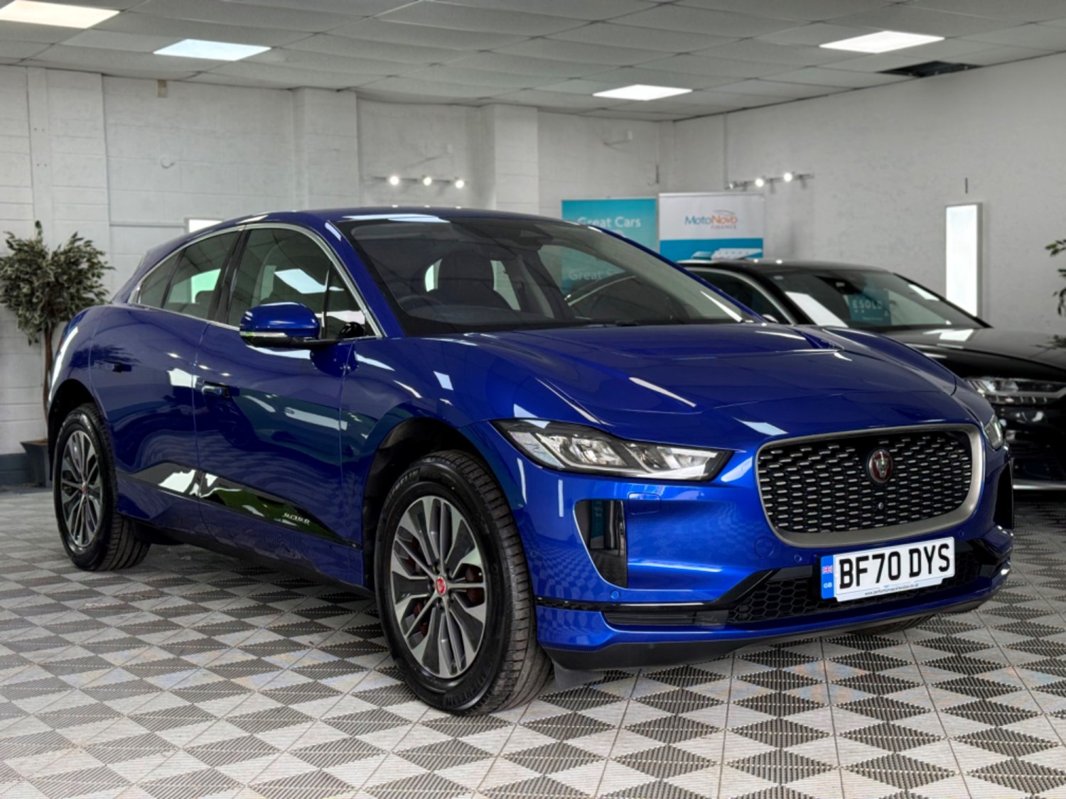 Jaguar I-PACE Listing Image