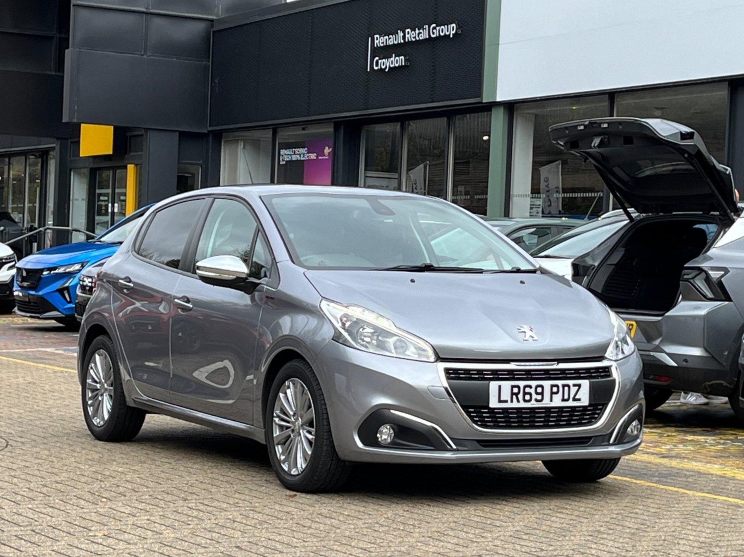 Peugeot 208 Listing Image