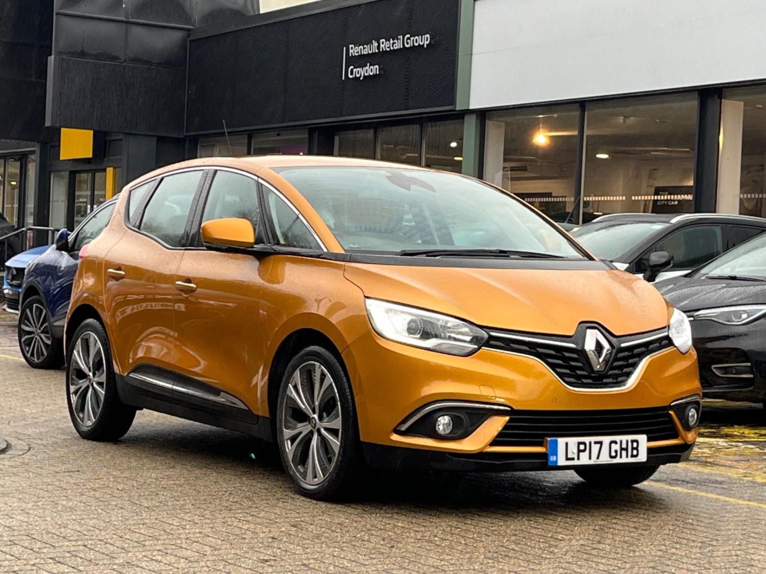 Renault Scenic Listing Image