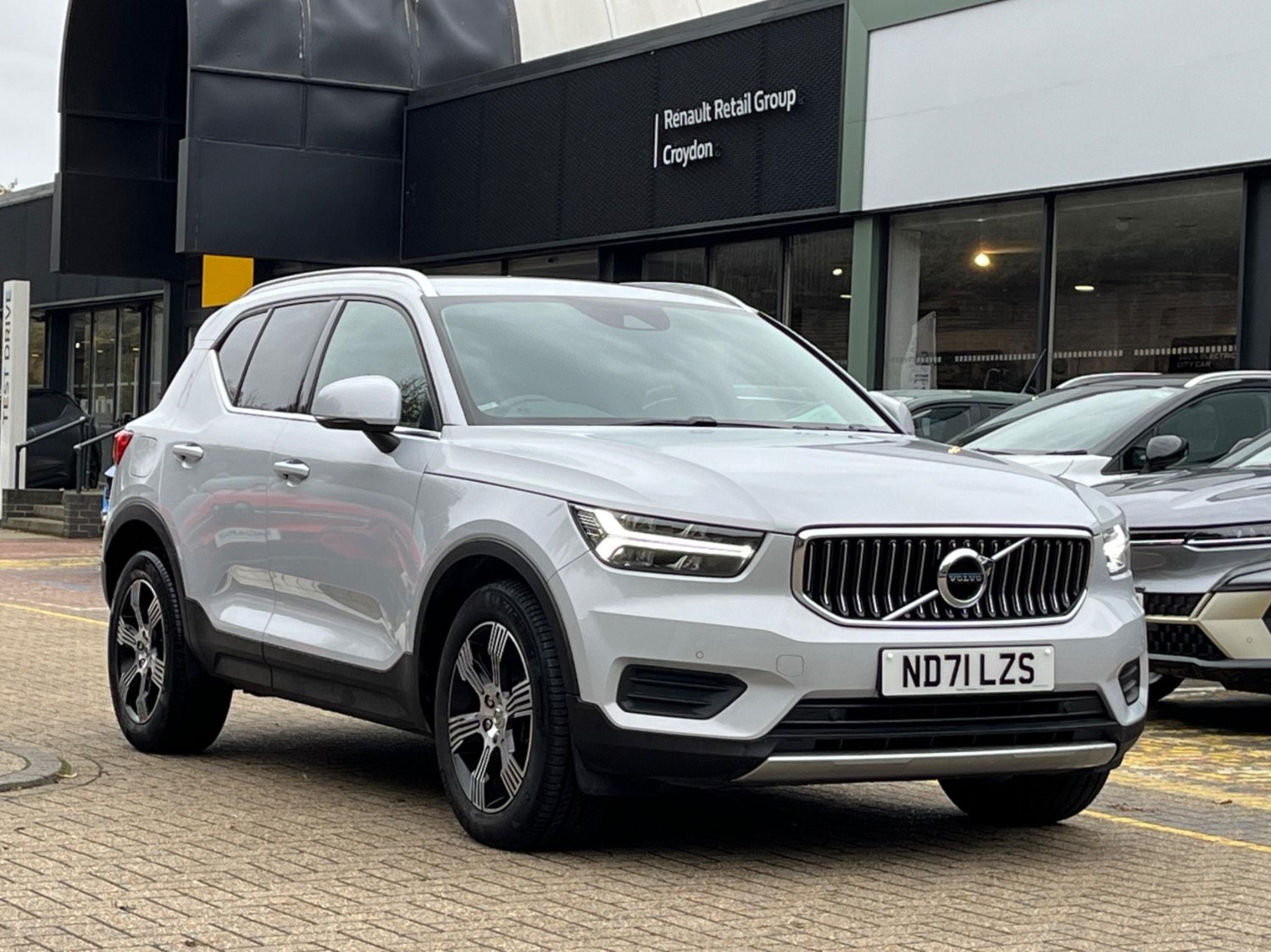 Volvo XC40 Listing Image