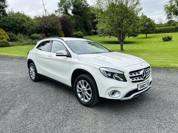 Mercedes-Benz GLA Listing Image