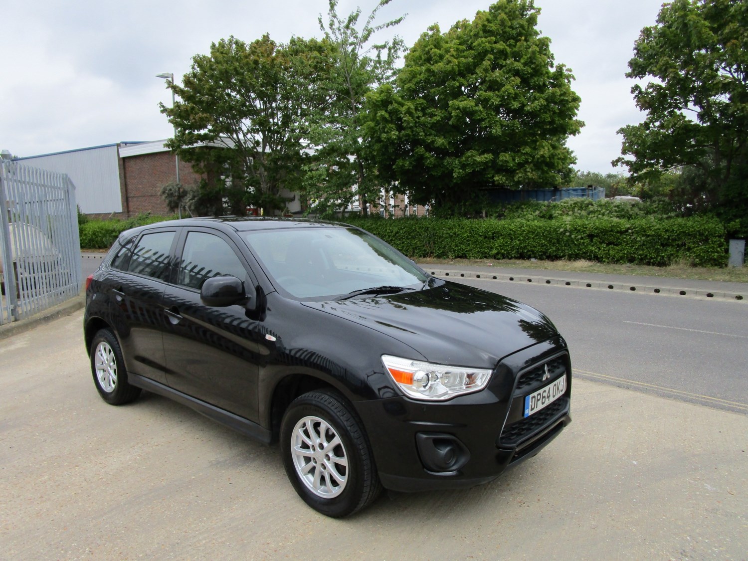 Mitsubishi ASX Listing Image