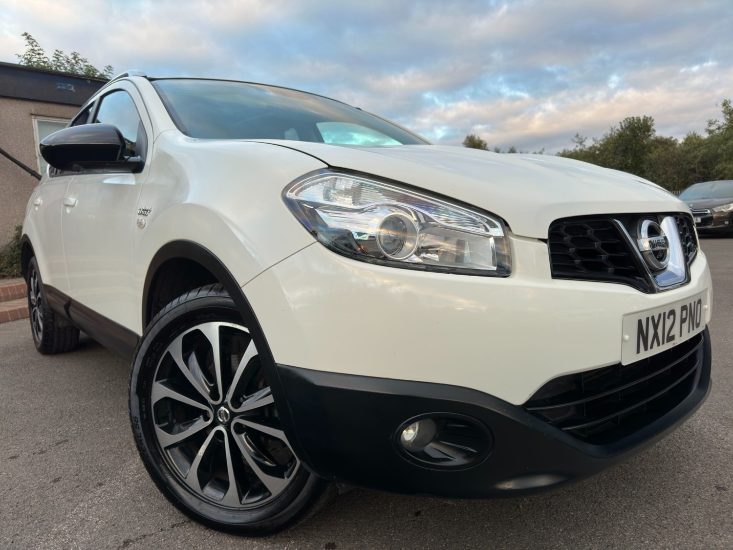 Nissan Qashqai+2 Listing Image