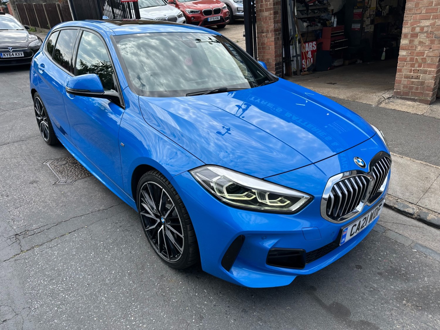 BMW 1 Series Listing Image