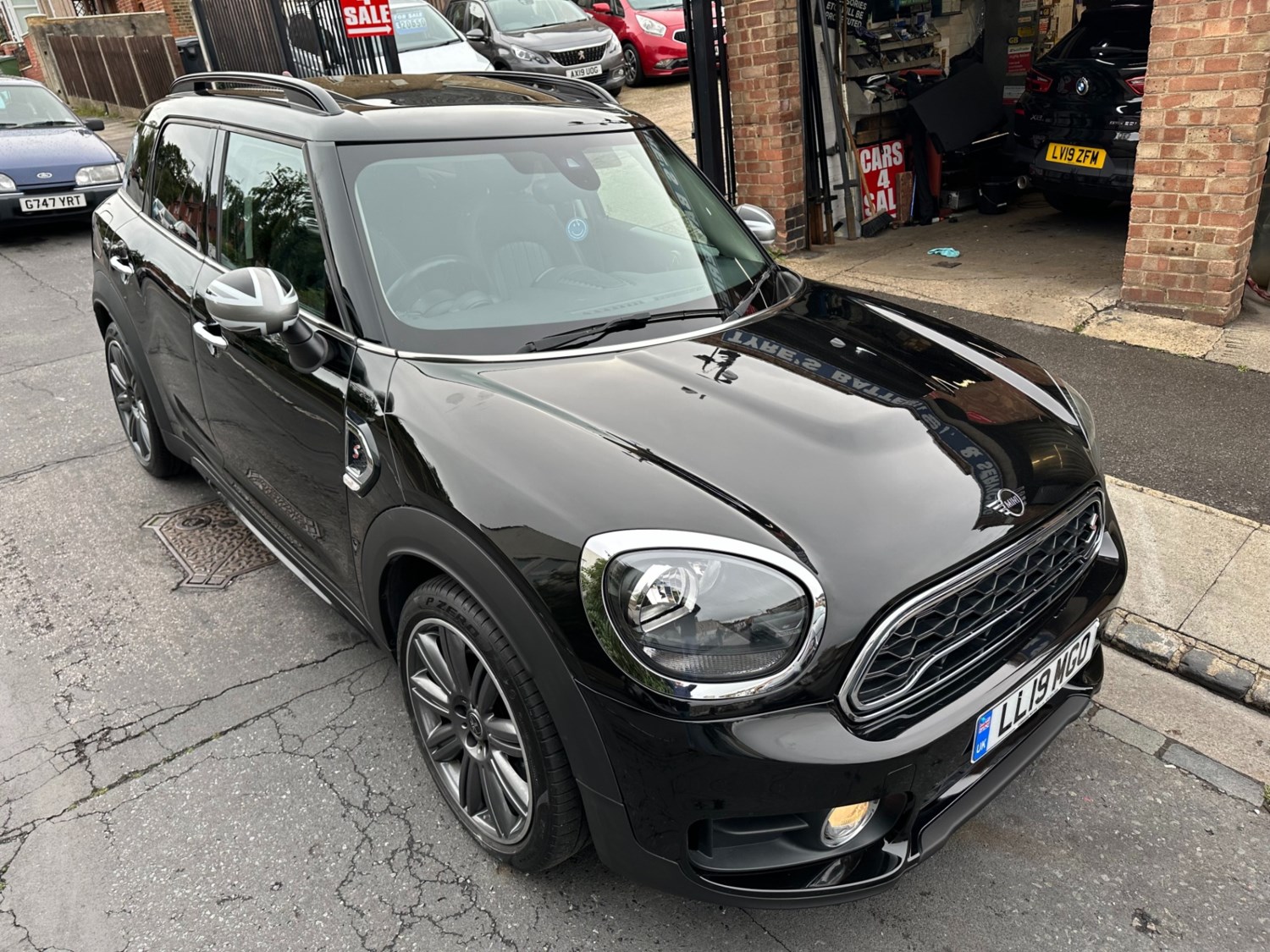 MINI Countryman Listing Image